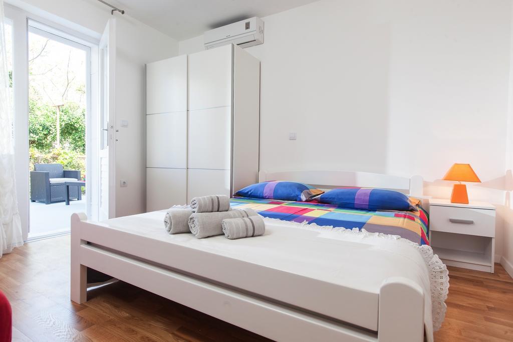 Apartments Filipeti Makarska Exterior photo