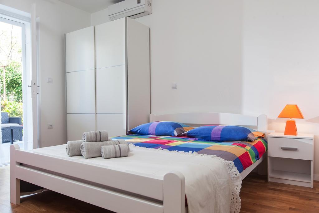 Apartments Filipeti Makarska Exterior photo